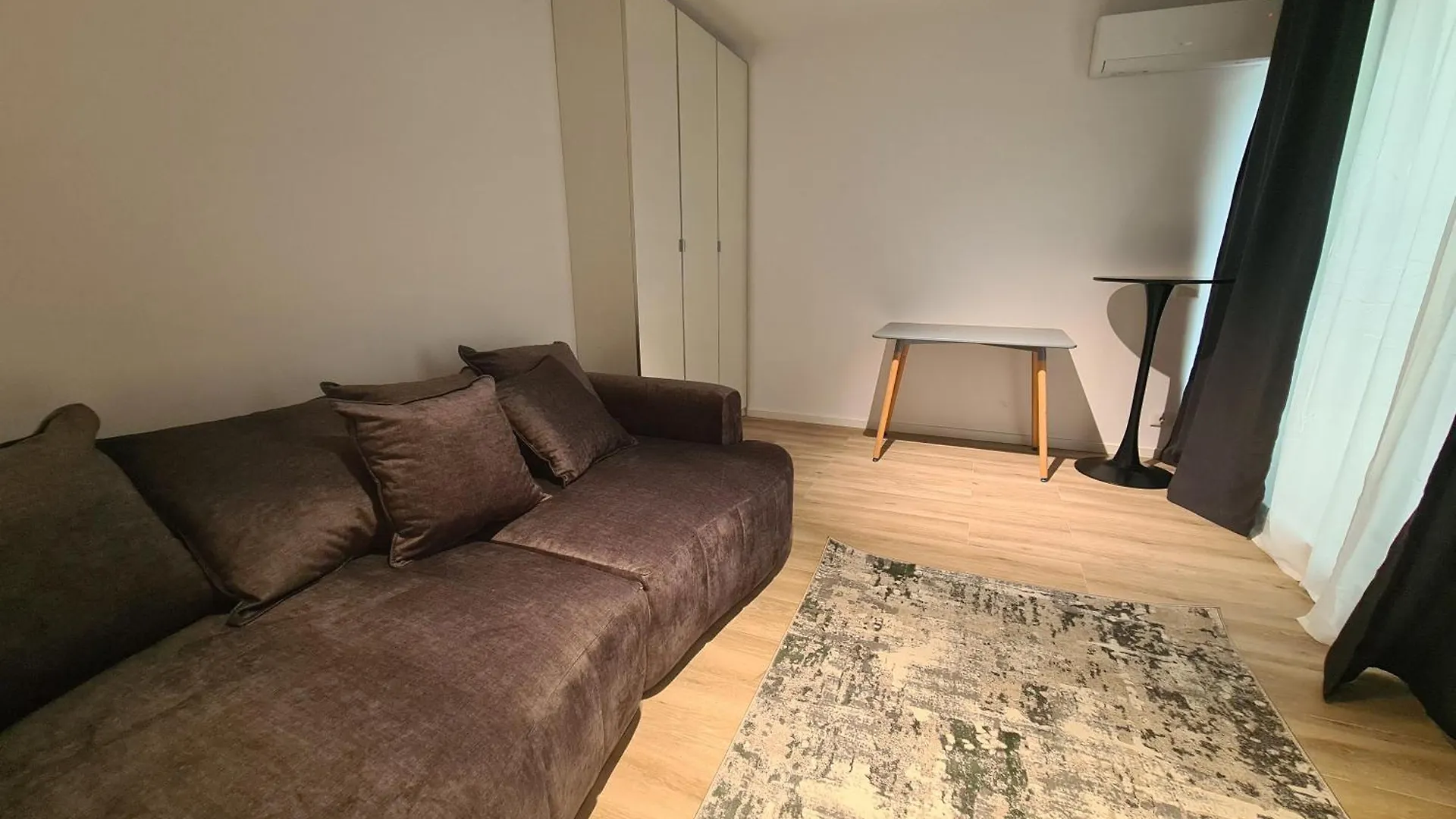 Arena Park Aparthotel Bukarest