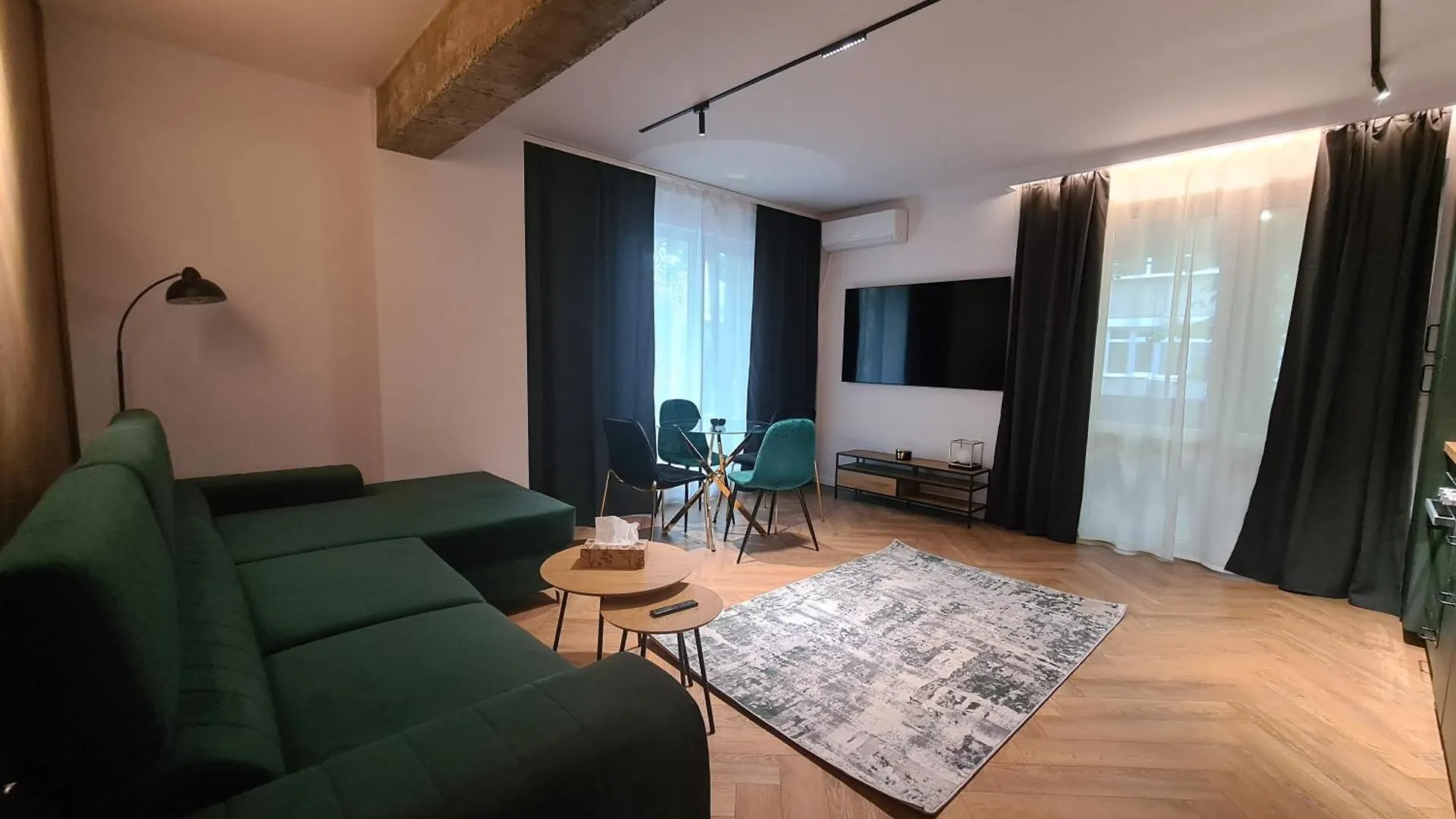 Arena Park Aparthotel Bucharest